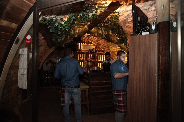 Fertil Pub on Saturday Night